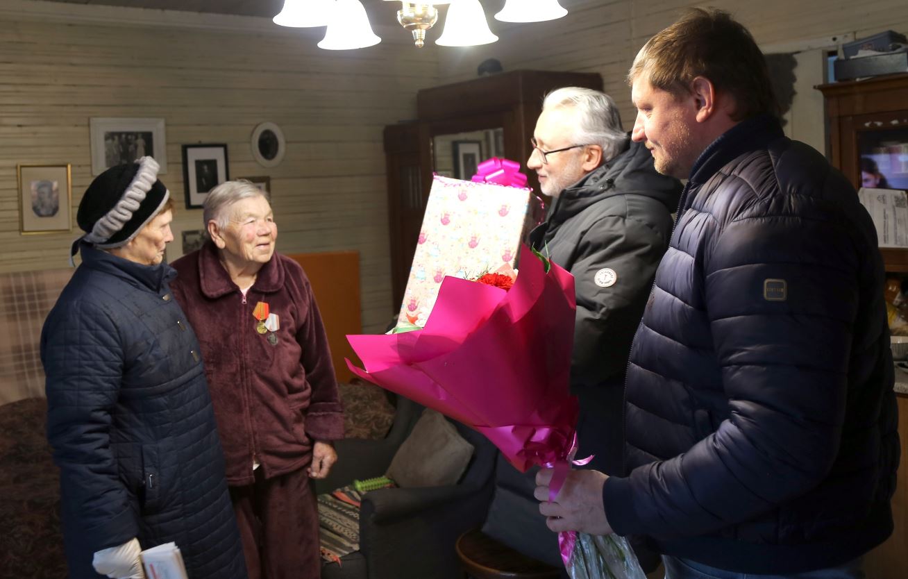 100-летний юбилей отмечает житель деревни Запишенье Троицына Тамара Федоровна.